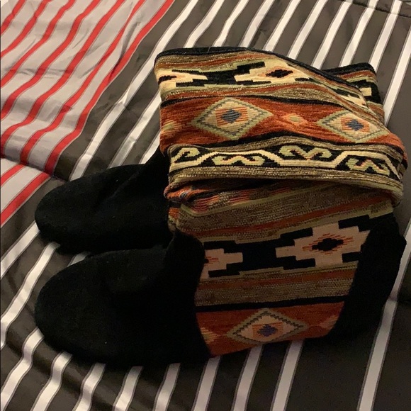 Aztek booties - Picture 2 of 5